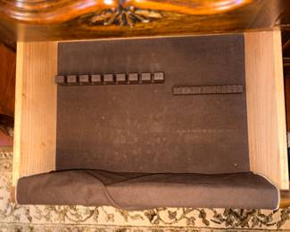 Flatware built-in storage area