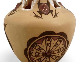 Signed Tara Edaakie Zuni Pottery Vase
