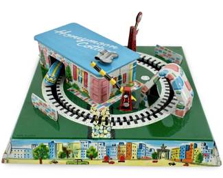 Marx Tin Mechanical Honeymoon Express Scene
