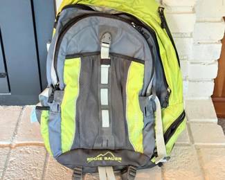 45 EddieBauerAdventurerBackpack