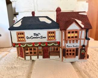 62 HeritageVillageCollectionTheOldCuriosityShop