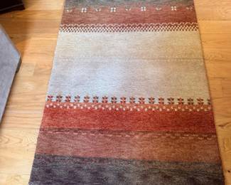 7 MomeniIndianHandKnotted100WoolFiberRug