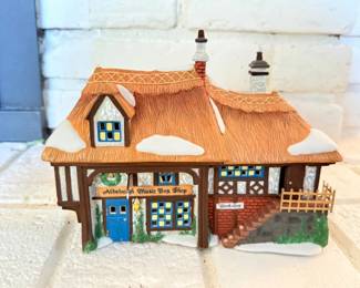 75 Dept56AldeburghMusicBoxShop