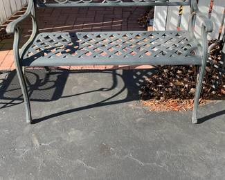 Cast Aluminum 2-Seater Garden Bench with Scrollwork Back