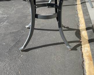 Black Cast Aluminum Round Outdoor Patio Side Table with Lattice Design