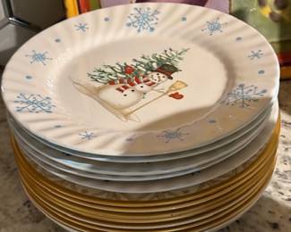 Holiday plates