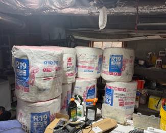 20 brand new rolls of Owens Corning R 19 faced insulation