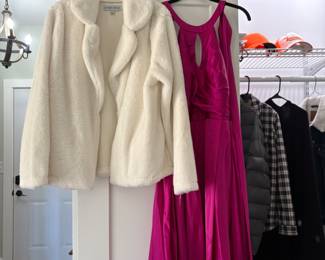 Ladies evening gowns 