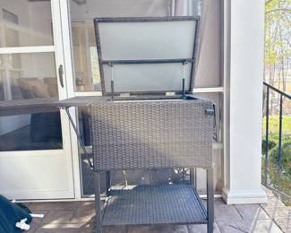 Portable Outdoor Rattan Cooler Cart 