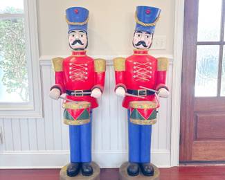 Pair of Frontgate 5' Drummer Soldier Figures
