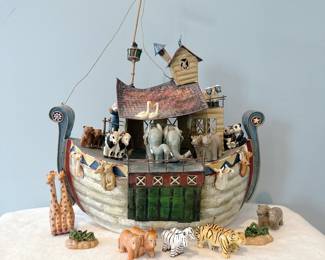 Kurt Adler Noahs Ark w/figurines