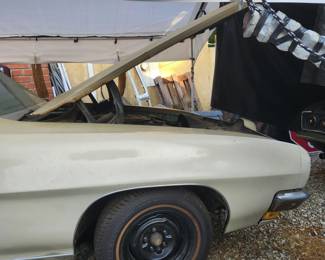 70 LeMans pass side front fender