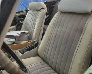 70 LeMans drvr seat comfortweave