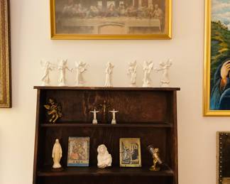 Still More Lovely Decor Available.