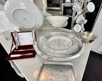 Lovely Silverplate Accessories Available Including a Nasco Silverplate Pedestal Tray with Divided Glass Insert, Etched Appetizer Trays, and a Set of 4 Godinger, "Amerian Silversmiths Collection" Butter Knives.