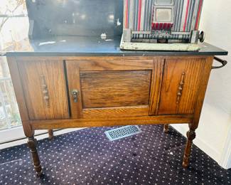 Detailed View of the Antique Wash Stand.