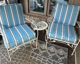 Gorgeous MCM Woodard Wrought Iron Patio Furniture, Set Includes Dining Table and More, Not A  Pieces Pictured.