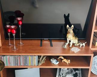 Vintage Wein Keramos 11" German Shepherd (Alsation Austria) Ceramic Dog Figurine Shown with a Vintage Hubley Cast Iron Setter Figurine, and a Samsung 43" Crystal Ultra HD 4K Smart TV, No: UN43TU700DFXZA (2023) and More!