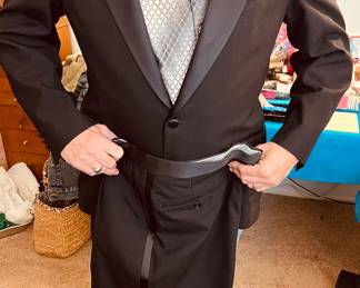 Very nice men's tuxedo 41 regular with vest two bowties, , pants , jacket