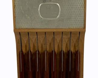 70 - Flint 8pc - Stainless Knife Set w/ Holder - 6 x 2
