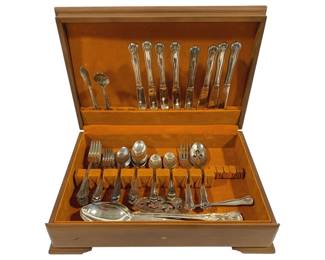 14 - 45pc Supreme Cutlery by Towle/Silver Plated & more 17.5 x 12 x 5 - box Mostly Supreme Cutlery by Towle, Silver Plated
