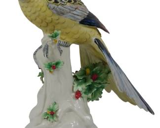 180x - Mottahedeh Porcelain Parrot Figure 9.5"
