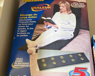 Massage cushion