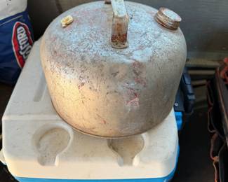 vintage gas can