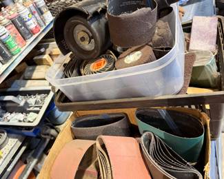 air sander with huge selection of sanding drums and sanding paper