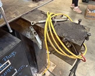 heavy metal welding table