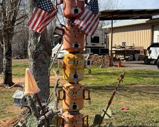 7-8 ft cylinder totem pole yard art