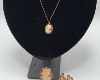 Beautiful Gold Filled Cameo Set SEE DESCRIPTION