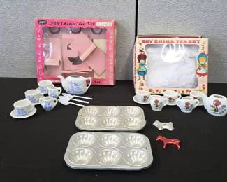 aVintage Toy Tea Sets, Muffin Pans, And Cookie Cutters