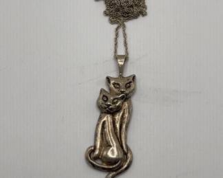 Vintage Sterling Silver Twin Cats Pendant On 20 Silver Chain