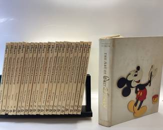  CHRISTOPHER FINCH ( THE ART OF WALT DISNEY) BOOK AND SET OF DISNEYâ€™S WONDERFUL WORLD OF KNOWLEDGE ENCYCLOPEDIA