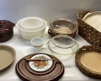 GE MILK GLASS MIXING BOWLS, PAMPERED CHEF, BROWN CERAMIC POT, PYREX, MAID OF HONOR, GOODWOOD AND TEMPERWARE