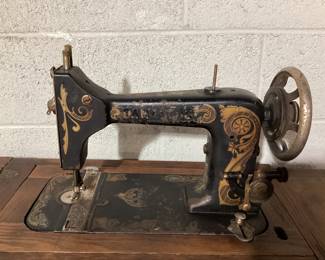 ANTIQUE DAMASCUS MONTGOMERY WARD SEWING TREADLE MACHINE
