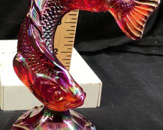 1970s FENTON AMETHYST IRIDESCENT CARNIVAL GLASS JUMPING TROUT GLASS FIGURINE, 5in
