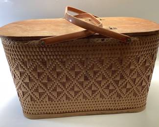 VINTAGE REDMON PICNIC BASKET WITH PLATES AND CUPS, WICKER COCKTAIL CUP CADDY AND IGLOO COOLER