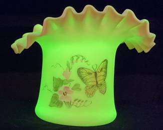 1982 (FAGCA) FENTON BURMESE SATIN URANIUM GLASS VASE w w RUFFLED EDGE AND HAND PAINTED BUTTERFLY & FLORAL DESIGN by SUE JACKSON