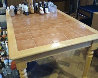 Tile terracotta tabel 