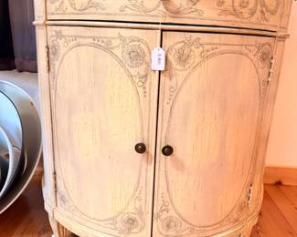 Drexel Heritage end table