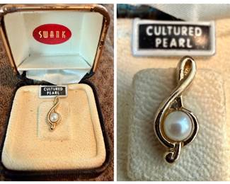 Vintage Swank Cultured Pearl Treble Clef Design Tie Tac Pin in Original Box