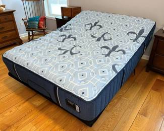 105 Reverie Full Adjustable Platform Bed