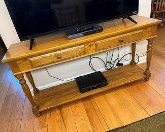 105 Oak Console Table