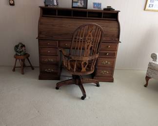 rolltop desk