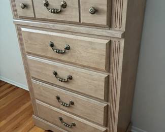 set of drawers