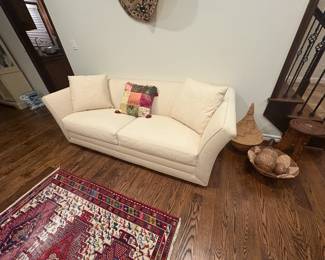 . . . cream-colored clock