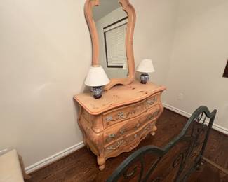 . . . cute mirrored dresser