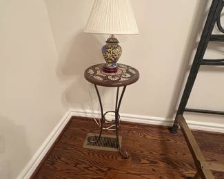 . . . cute table and lamp